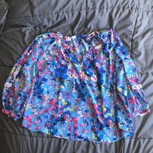 Nicole by Nicole Miller floral patterned v neck front key hole back shirt Size L